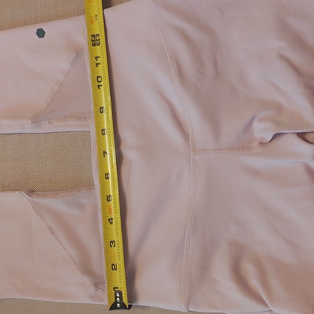 Under Armour Heatgear Light Lilac Purple Crop Activewear Workout Leggings Sz Sm - Picture 6 of 16